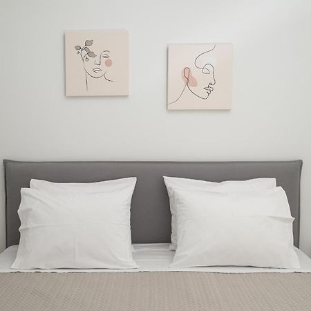 The H Experience - Eclectic Spacious Apartment Near Venetian Castle - 2 Heraklion  Exterior photo