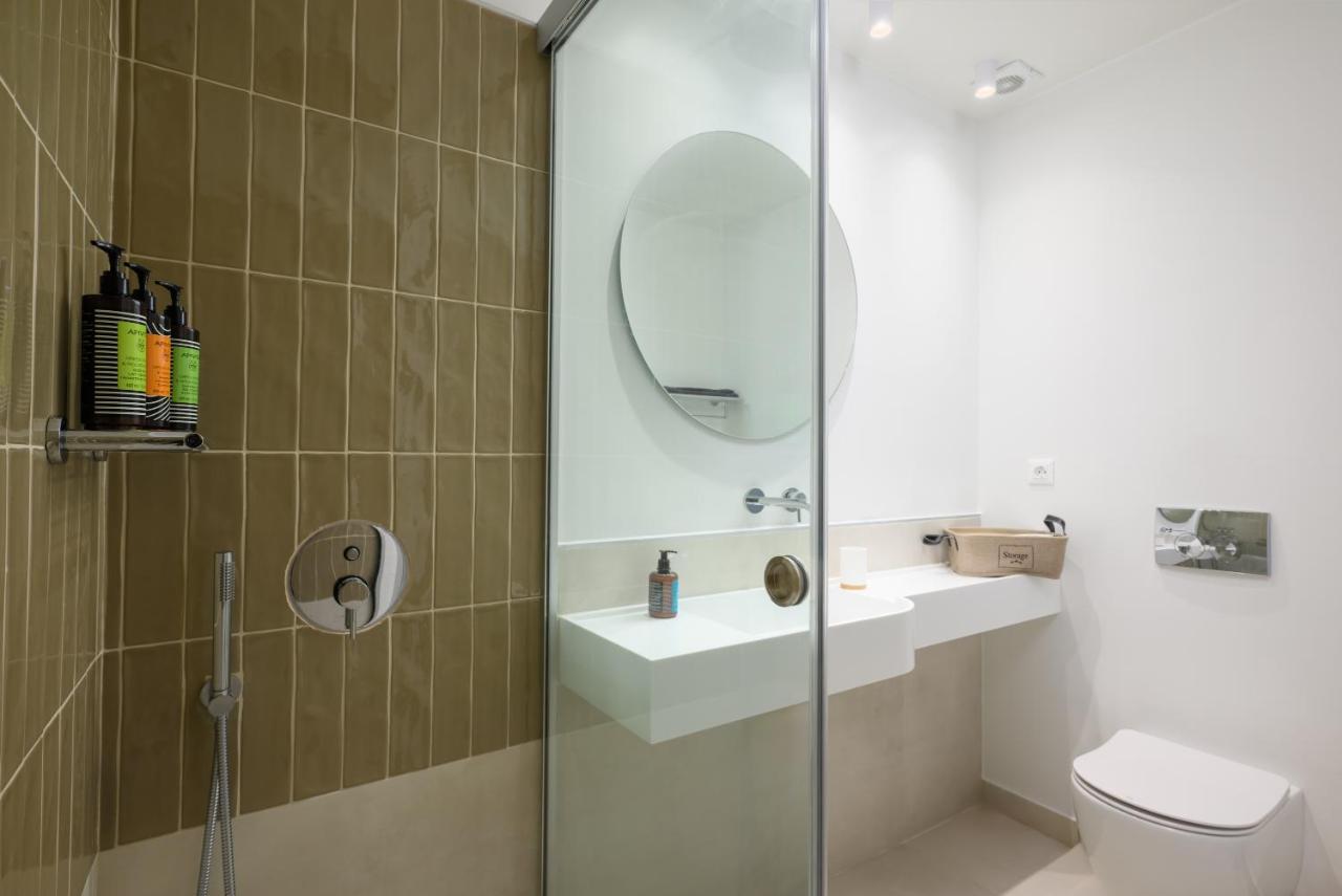 The H Experience - Eclectic Spacious Apartment Near Venetian Castle - 2 Heraklion  Exterior photo